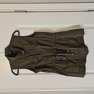 Mossimo Utility Vest size Medium